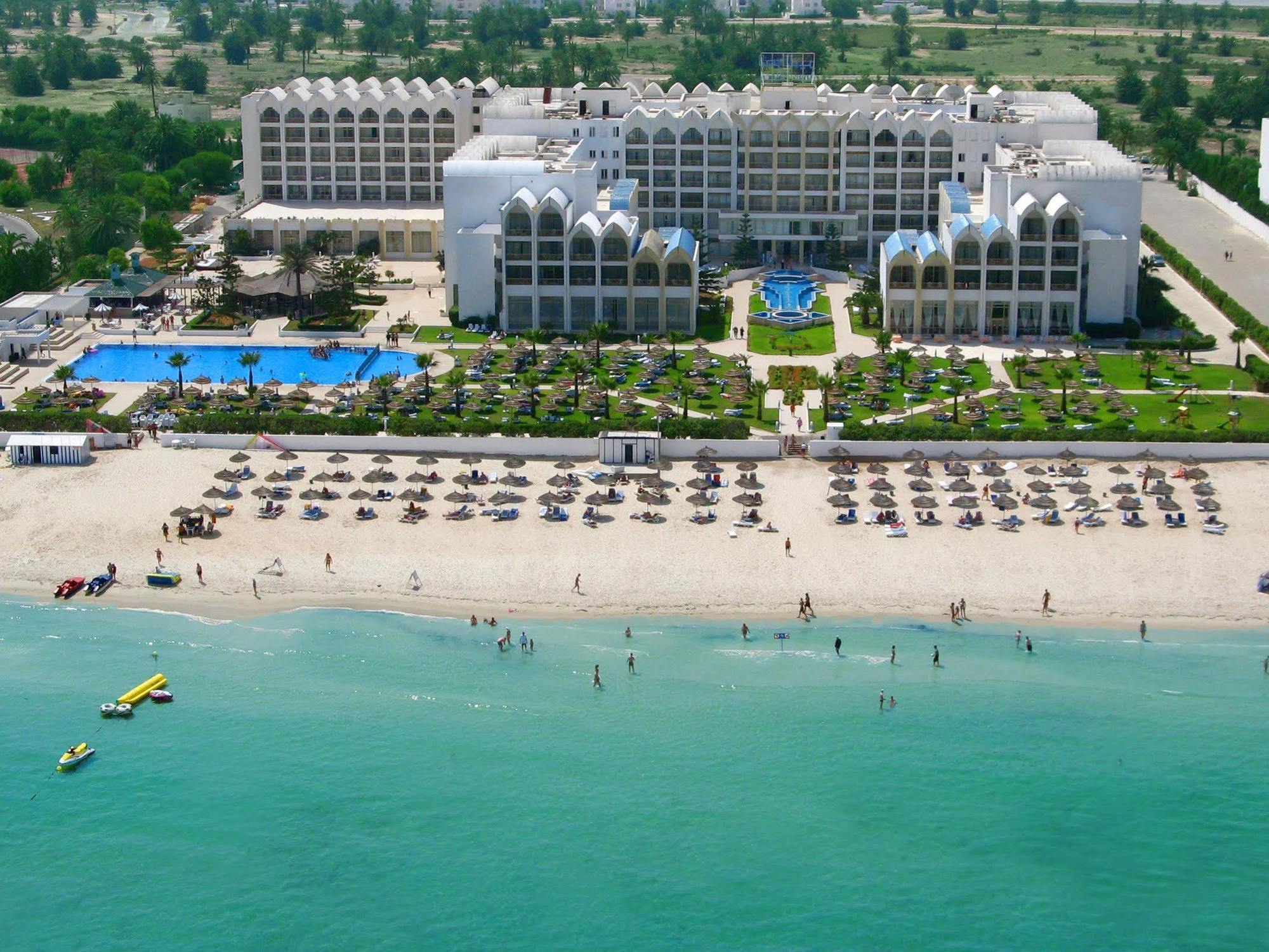 Hotel Amir Palace 4*