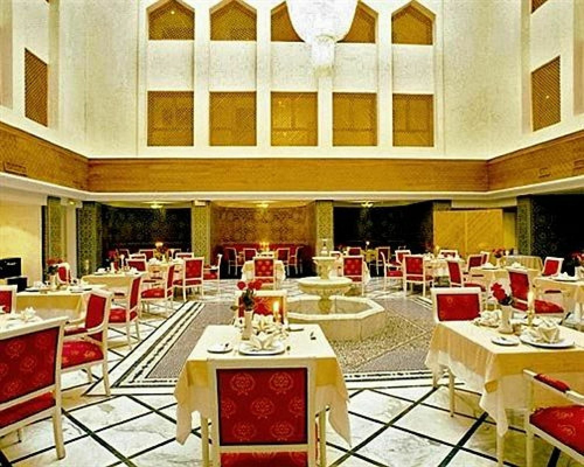 Hotel Amir Palace